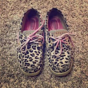 Leopard Print Sperrys